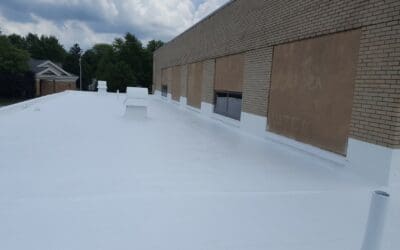 TPO, EPDM, or Metal? Choosing the Right Commercial Roofing Material for Midwest Weather
